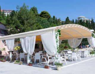 *Курортный отель "Морской уголок"